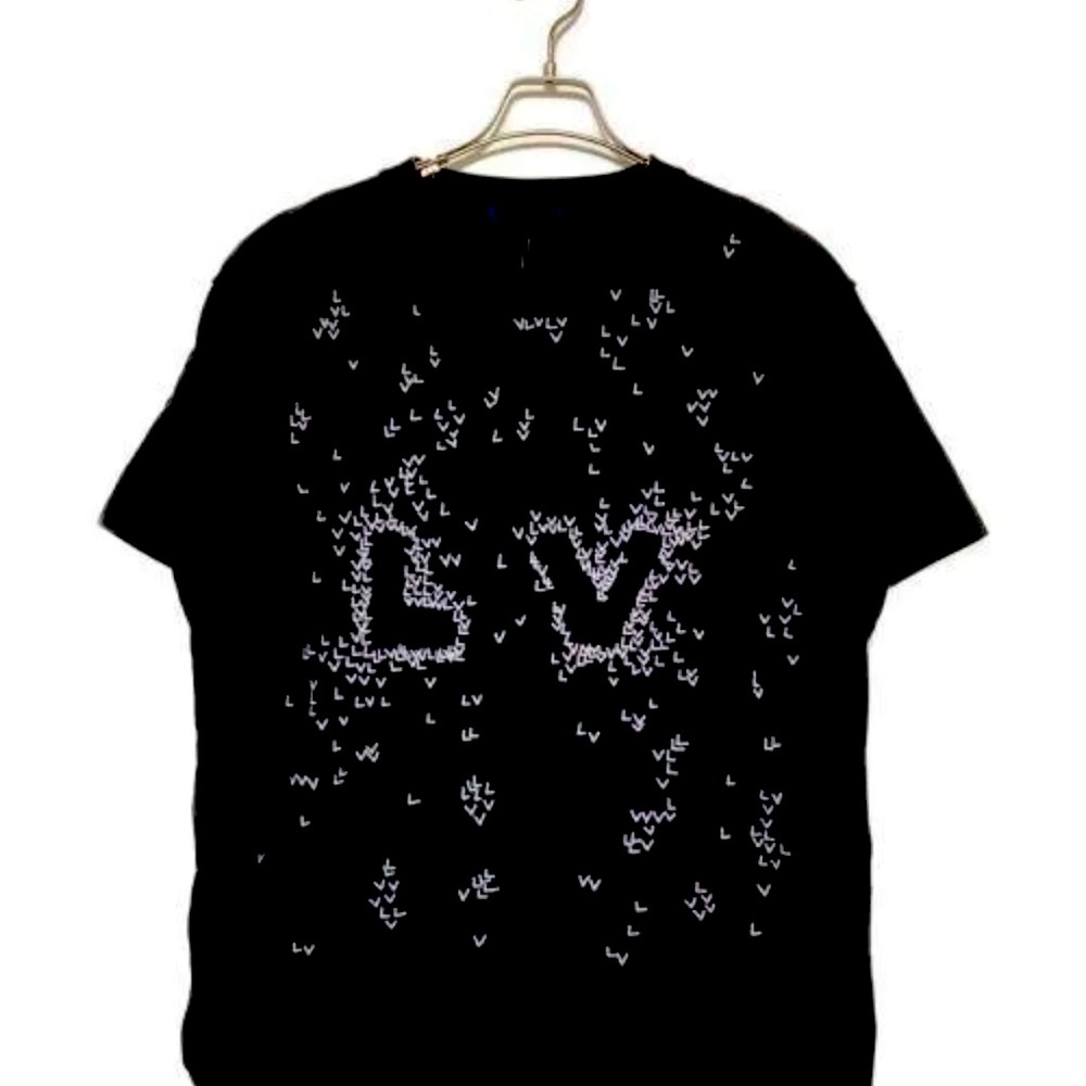 Great condition authentic Louis Vuitton shirt